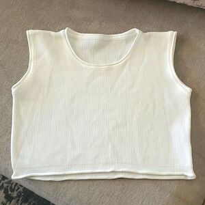 NWOT DAZY Crop Top cream s/m